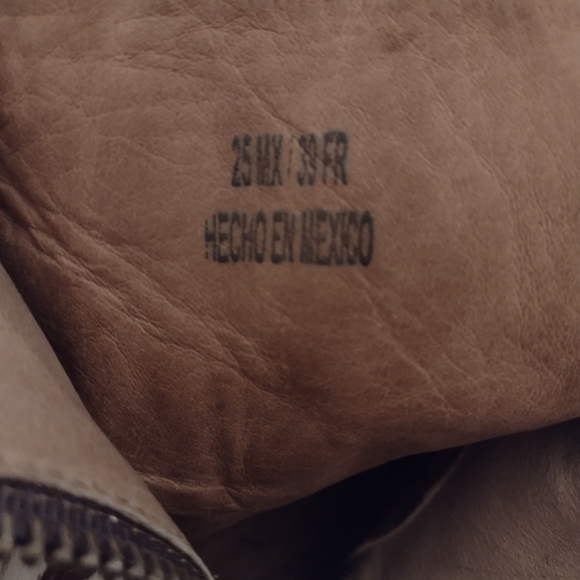 Luxxe Design Shoes Cow Leather Boots. - Picture 5 of 13